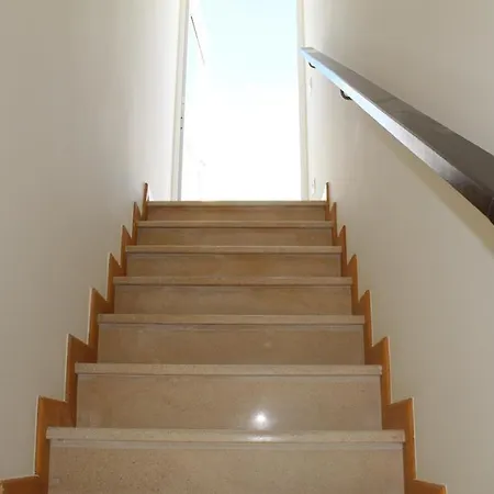 The Concierge - Patroves Pool House Apartment