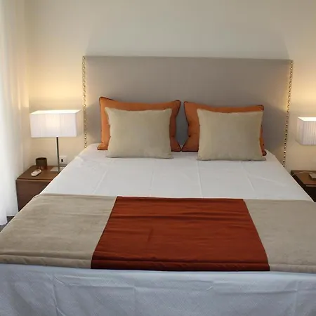 The Concierge - Patroves Pool House Apartamento